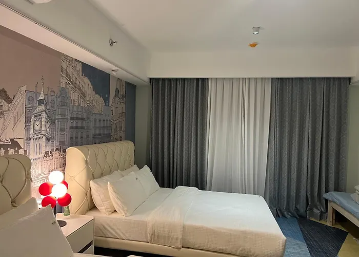 Luxurious Style Cross To Okada And Near Of Dreams, Solaire, Moa, And Airport Apartment *