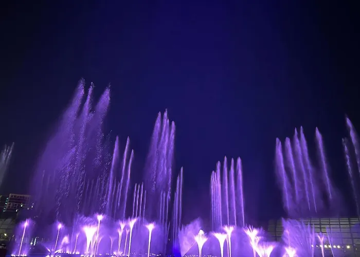 Apartment Luxurious Style Cross To Okada And Near Of Dreams, Solaire, Moa, And Airport Manila