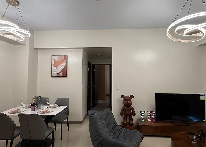 Luxurious Style Cross To Okada And Near Of Dreams, Solaire, Moa, And Airport Manila