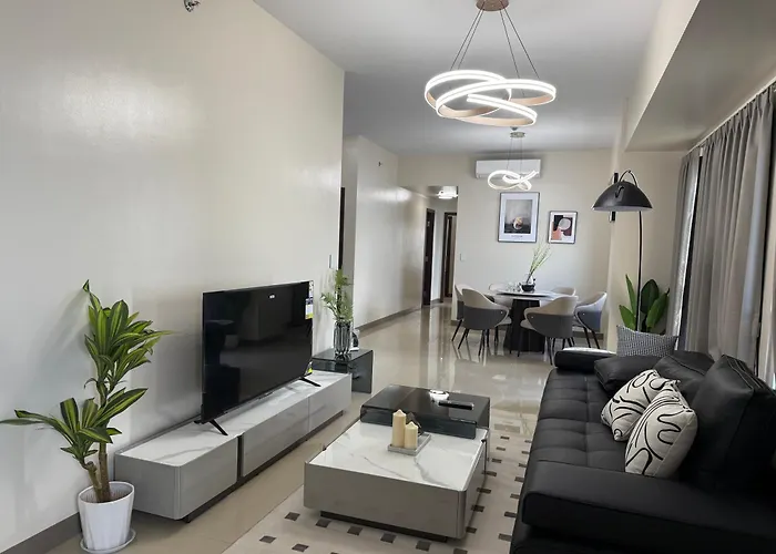Luxurious Style Cross To Okada And Near Of Dreams, Solaire, Moa, And Airport Apartment